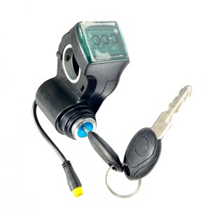 Вольтметр с замком зажигания для электросамокатов (кабель 10см)