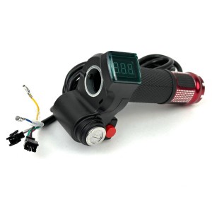 Ручка газа с вольтметром, кнопкой, замком зажигания (кабель 2м) Красная