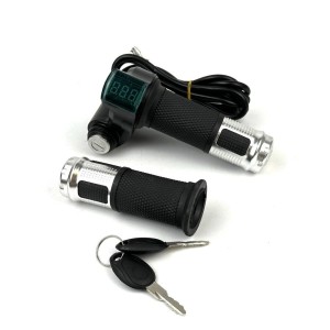 Ручка газа с вольтметром и замком зажигания (кабель 2 метра) Серебряная